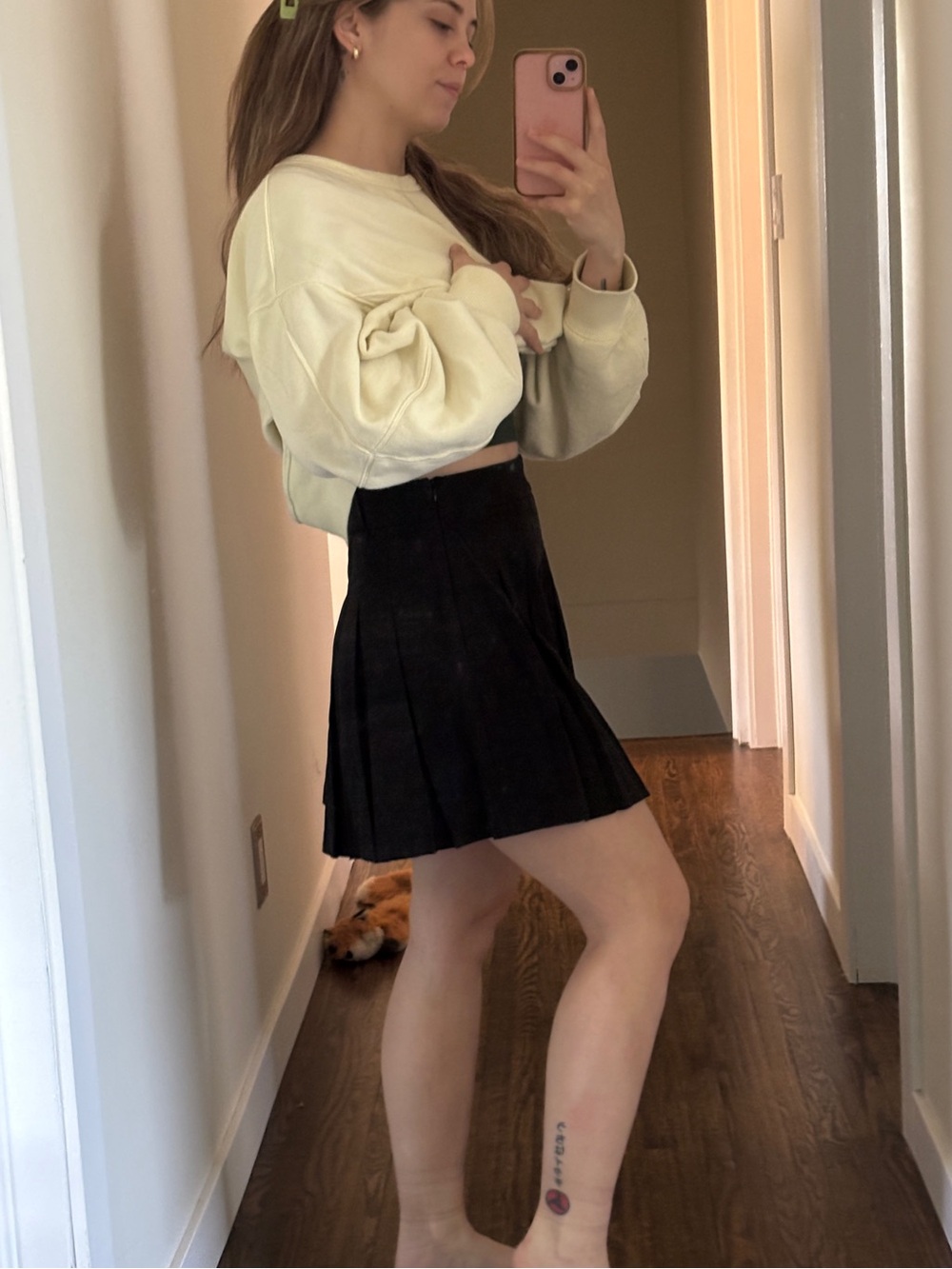 Black pleated skirt size small 🖤♠️